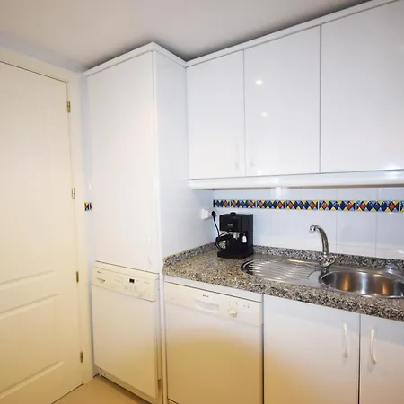 Holiday home En Naranjos De Marbella