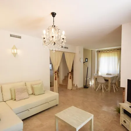 Holiday home En Naranjos De Marbella