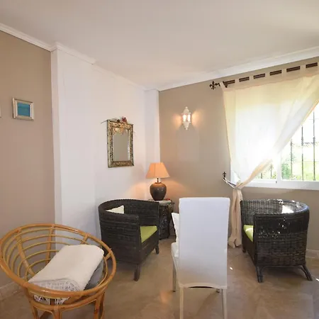 En Naranjos De Marbella