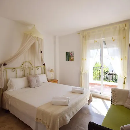 En Naranjos De Holiday home Marbella