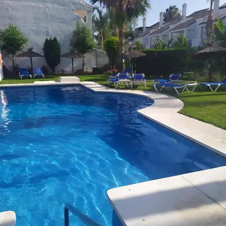 En Naranjos De